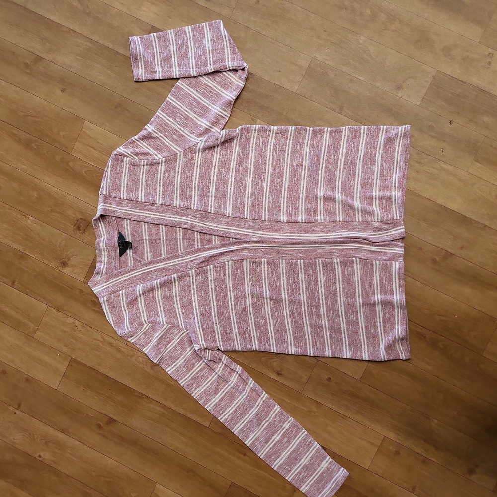 Lightweight flyaway cardigan